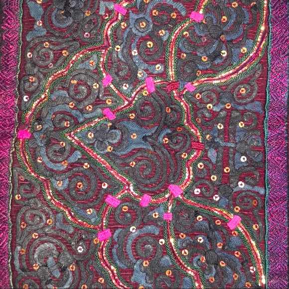 Handcrafted leather tote - Picture 3 of 7